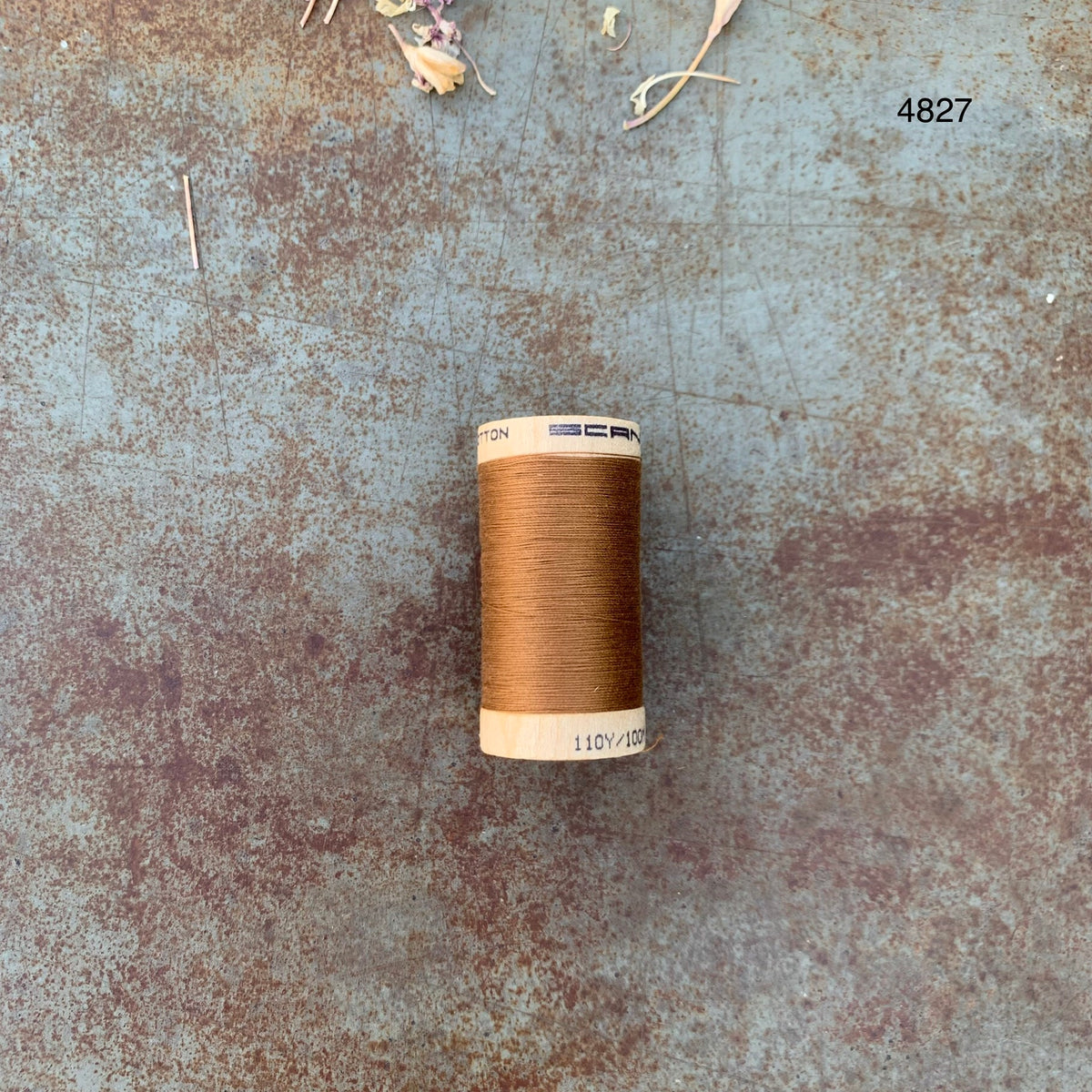 Organic Cotton Sewing Thread | Linha de Coser em Algodão Orgânico