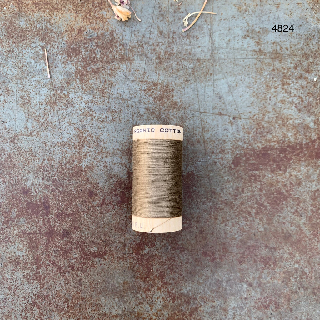 Organic Cotton Sewing Thread | Linha de Coser em Algodão Orgânico