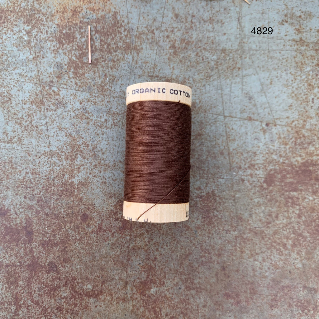 Organic Cotton Sewing Thread | Linha de Coser em Algodão Orgânico