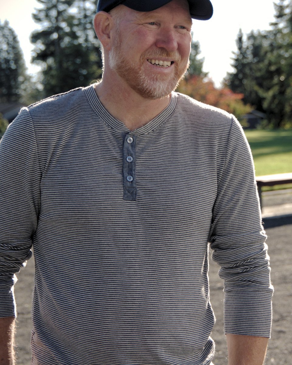 Thread Theory Strathcona Henley