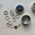 The Knitting Barber Stitch Markers | Marca Malhas