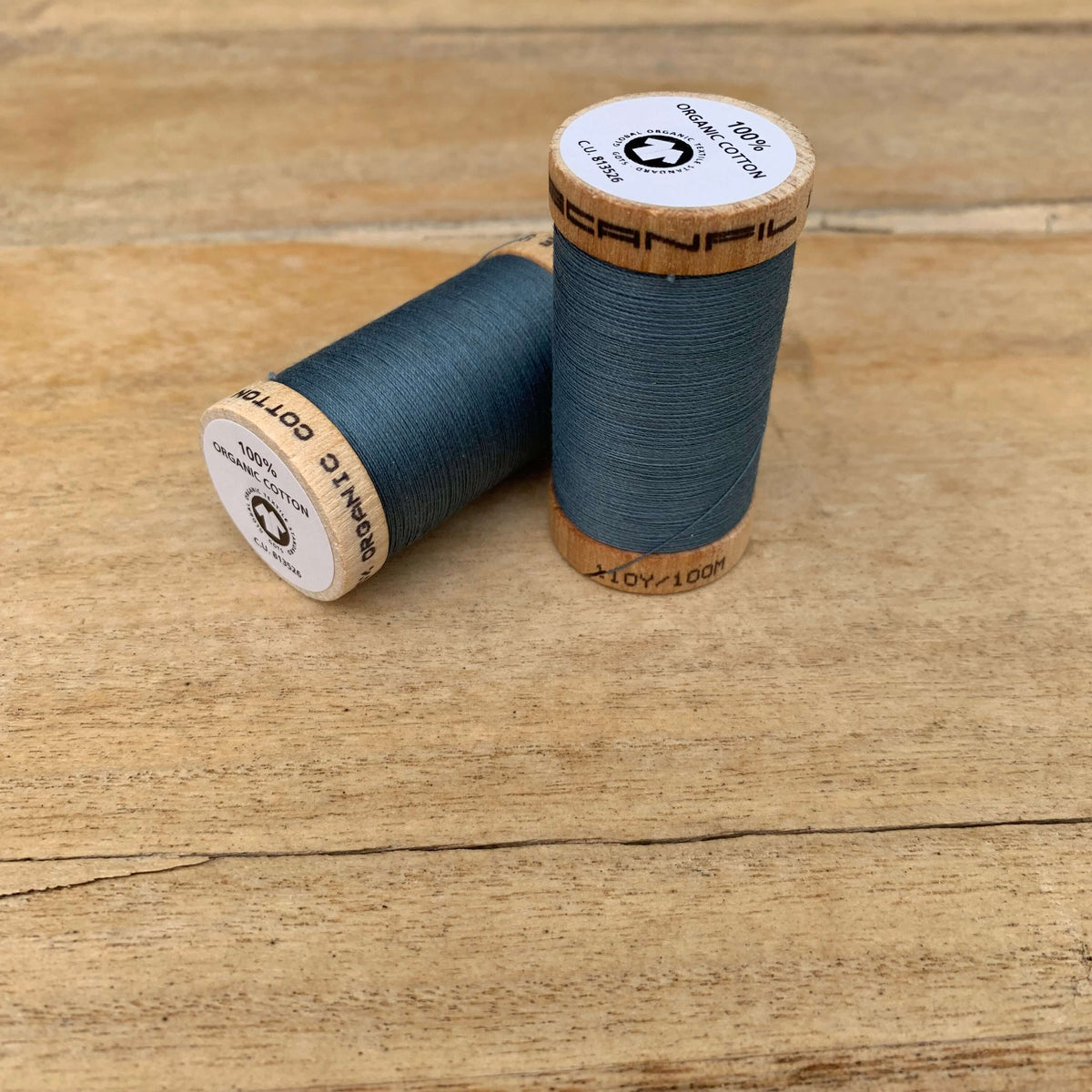 Organic Cotton Sewing Thread | Linha de Coser em Algodão Orgânico
