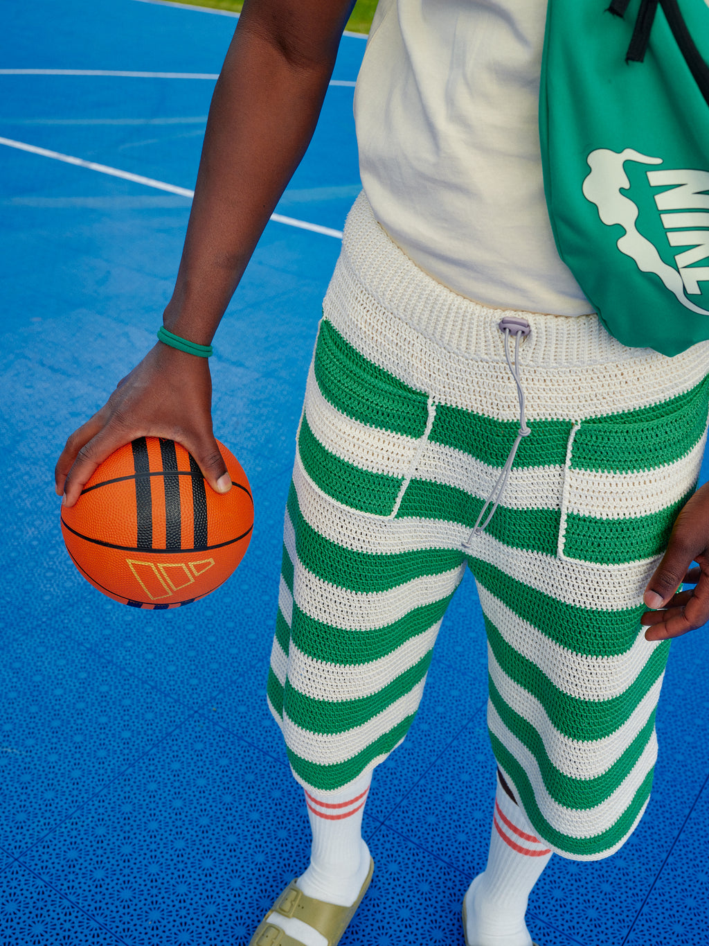 Hook Out!: Fresh Crochet Wear by Molla Mills